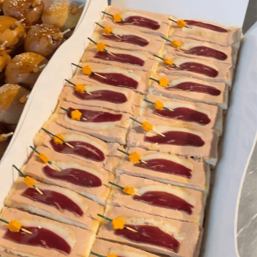 CANAPÉS 20ud