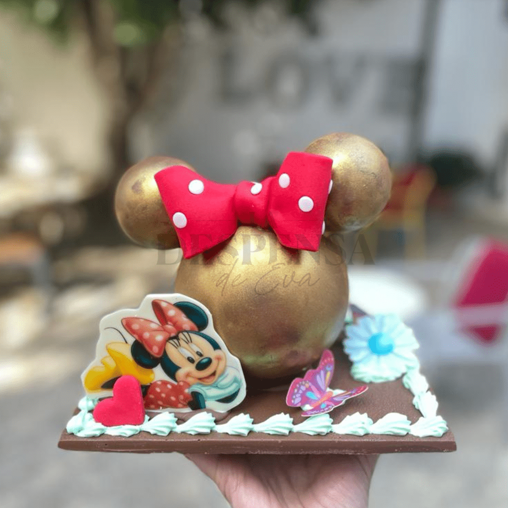 Mona de chocolate. Minnie Mouse