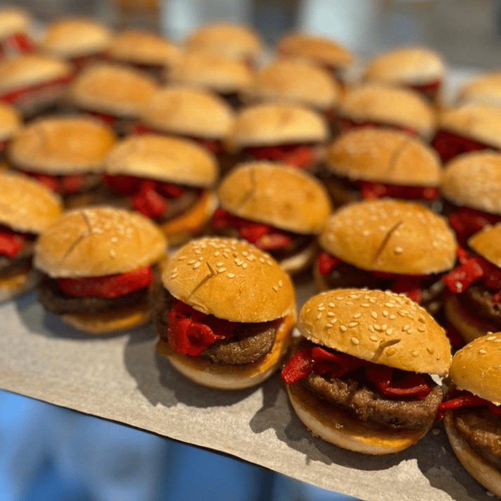 Bandeja de mini hamburguesas 18ud