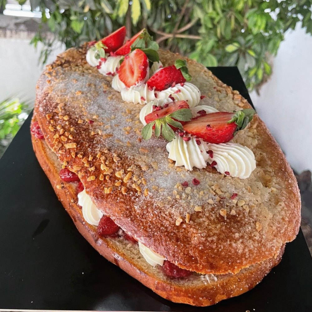 Coca Fresas con Nata- Pequeña